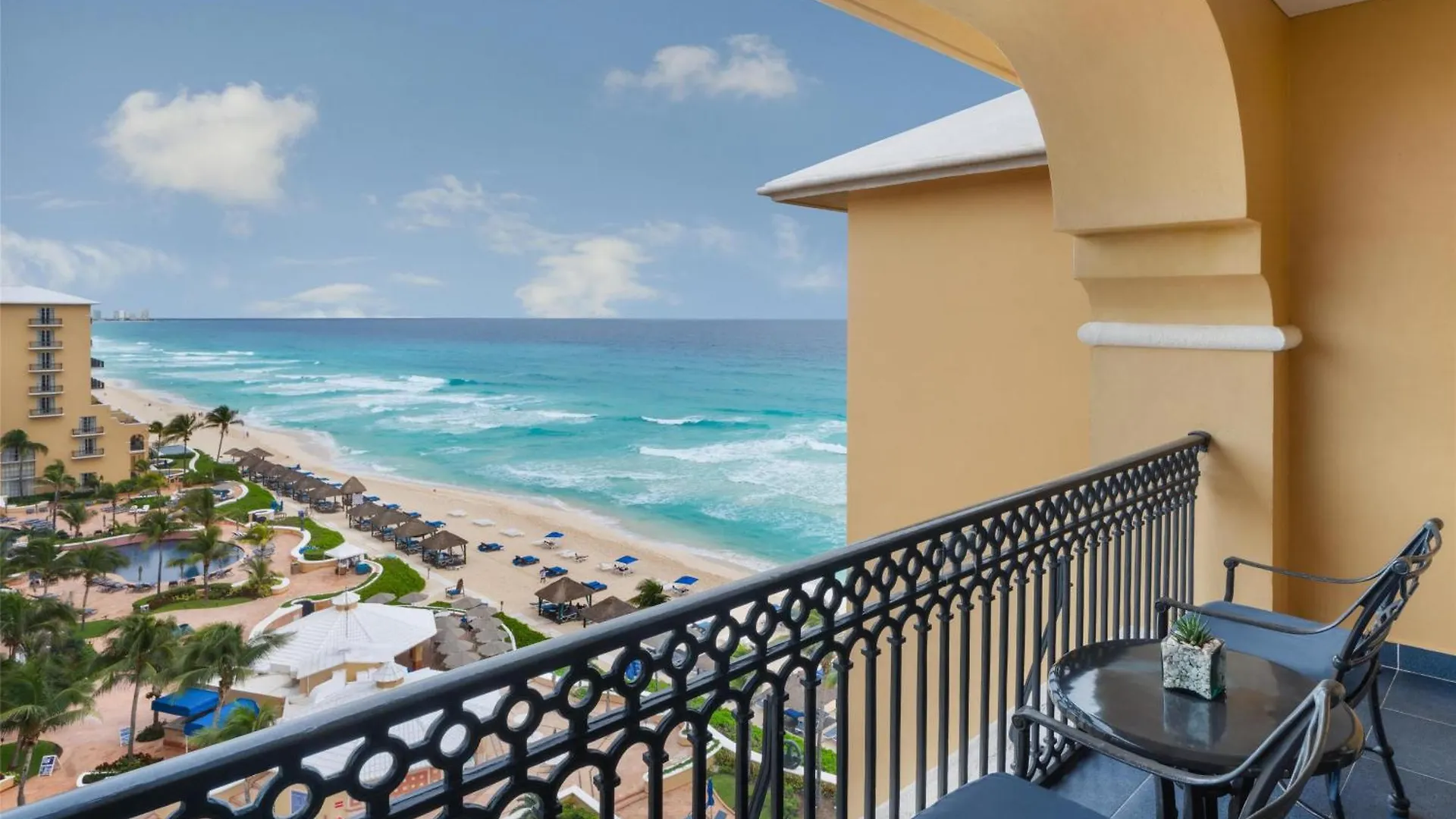 ***** Resort Kempinski Hotel Cancun Mexico